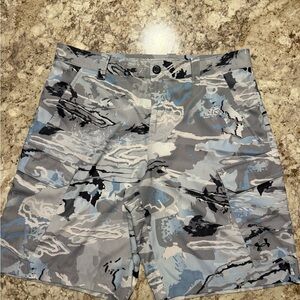 Under Armour Men's Gray and Blue Camo Board Shorts